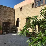 Saint Artemios Hotel&Oriental Suites