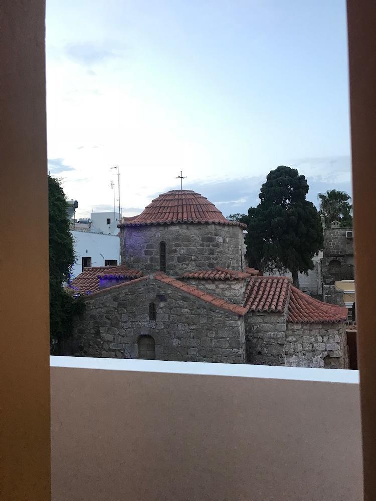 Saint Artemios And Oriental 4* Rhodes City